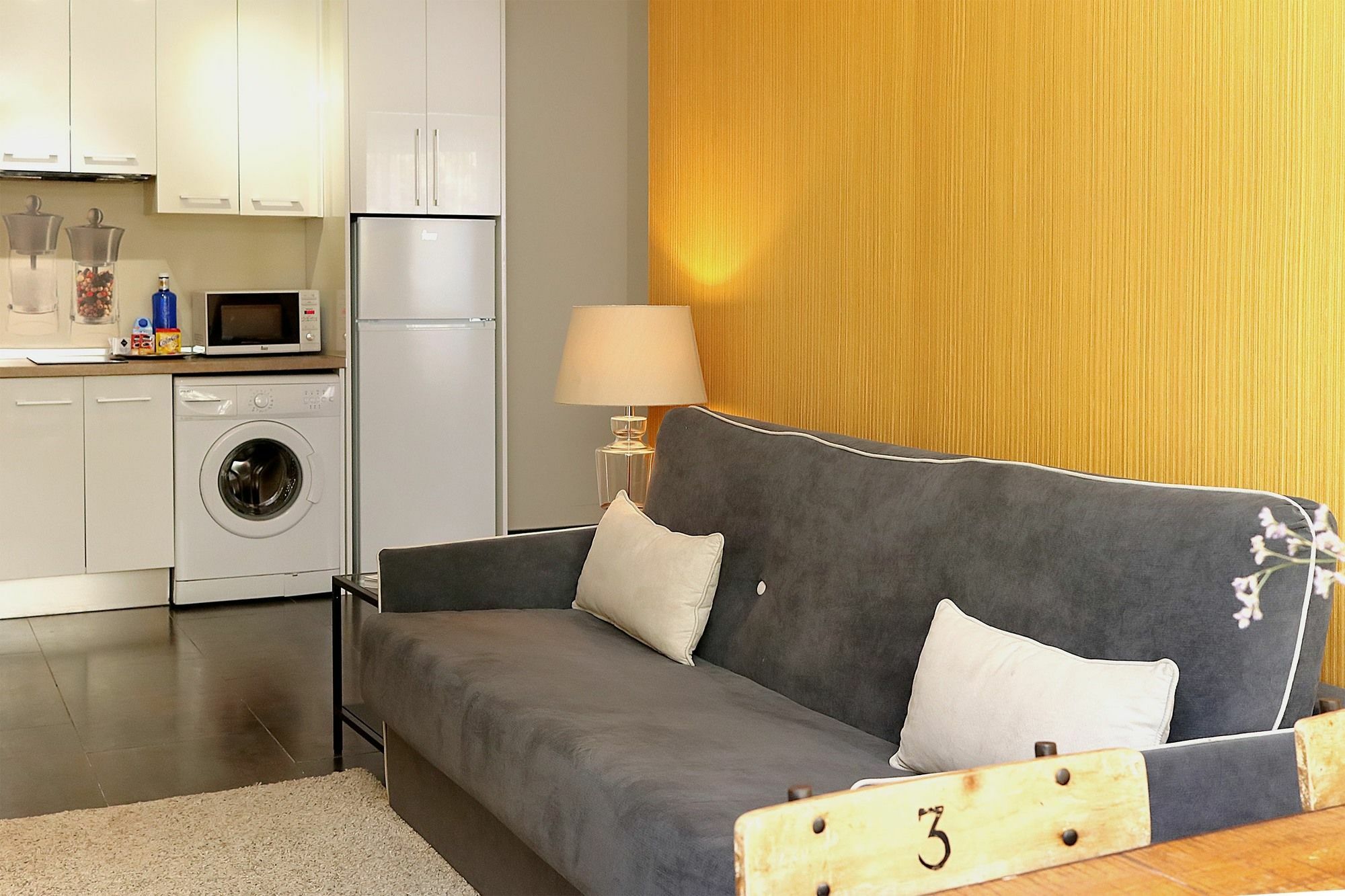 Apartamentos Malagueta Urban Beach Malaga Exterior photo